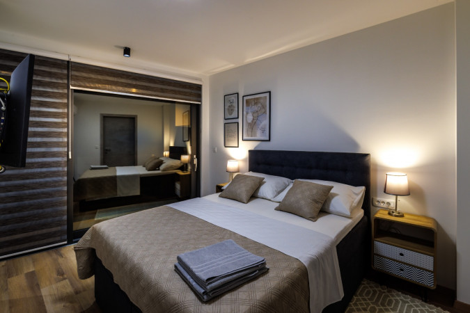 Villa Hedona mit beheiztem Pool und Hydro-Massage-Bereich, Komarna Komarna