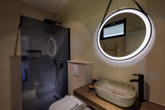 Innenbereich, Villa Hedona mit beheiztem Pool und Hydro-Massage-Bereich, Komarna Komarna