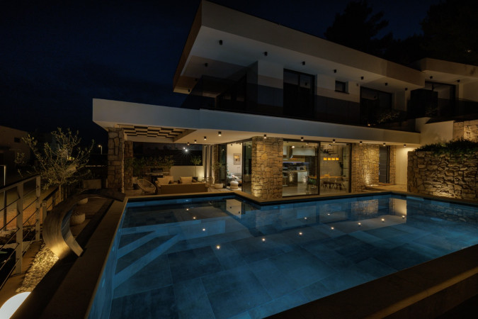Au&szlig;enbereich, Villa Hedona mit beheiztem Pool und Hydro-Massage-Bereich, Komarna Komarna