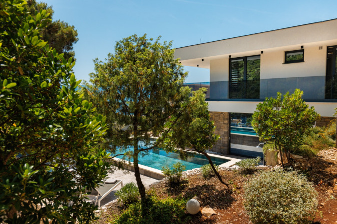Au&szlig;enbereich, Villa Hedona mit beheiztem Pool und Hydro-Massage-Bereich, Komarna Komarna