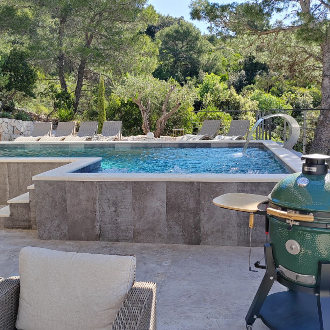 Au&szlig;enbereich, Villa Hedona mit beheiztem Pool und Hydro-Massage-Bereich, Komarna Komarna