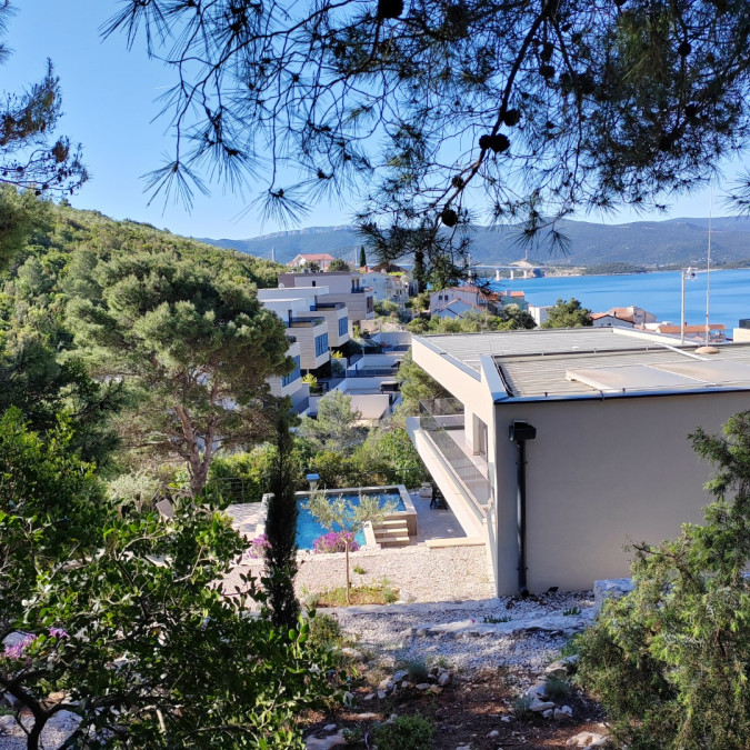 Au&szlig;enbereich, Villa Hedona mit beheiztem Pool und Hydro-Massage-Bereich, Komarna Komarna
